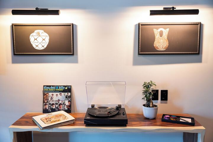 Room amenity
