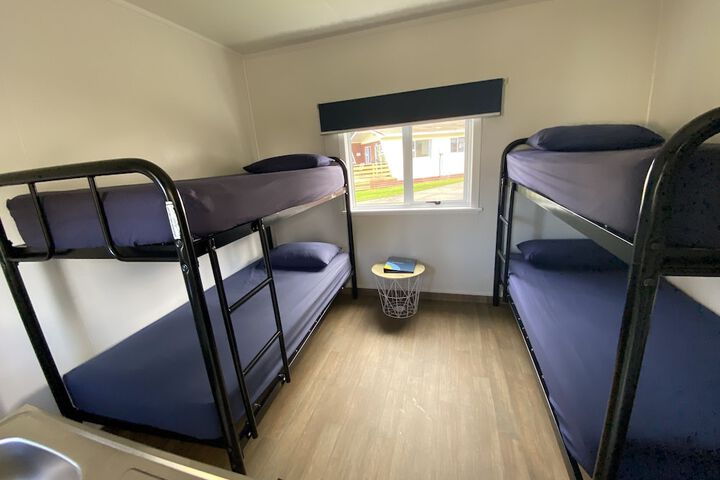 Room 19 of 83