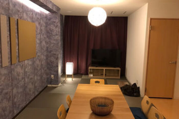 Room 156 of 182