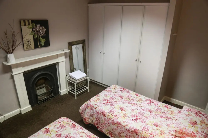 Room 3 of 14