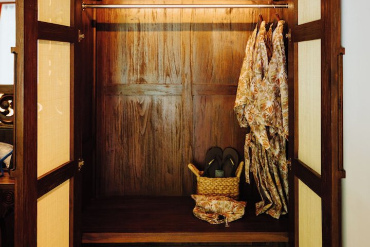 Room 21 of 72
