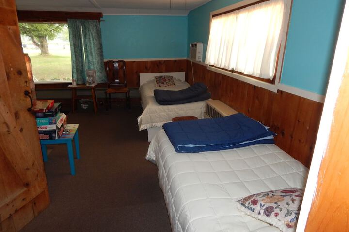 Room 7 of 34