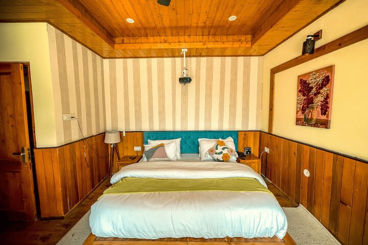 Room 10 of 45