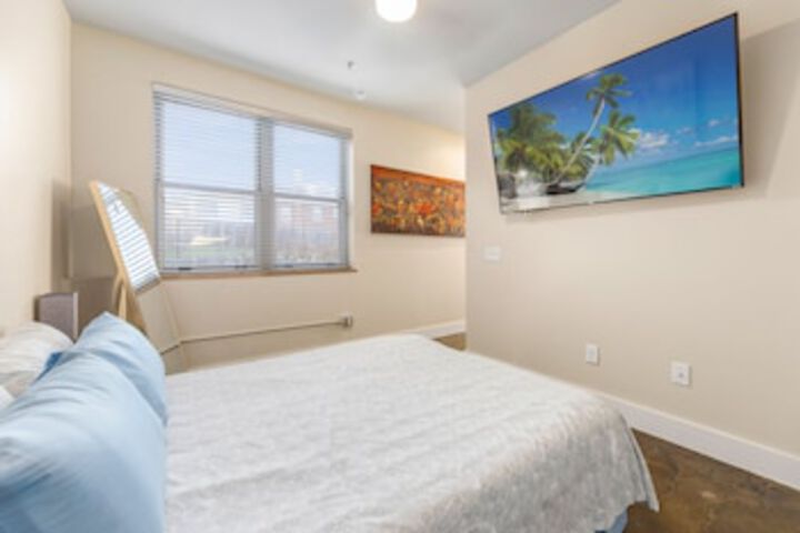 Room 7 of 87