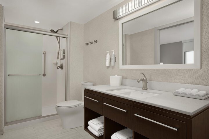 Bathroom shower
