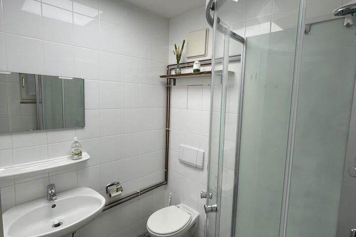 Room 20 of 60