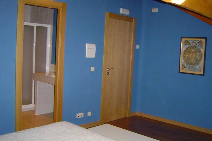 Room 18 of 51