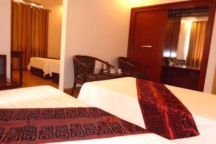 Room 15 of 25
