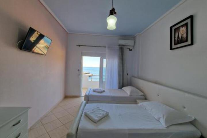Room 71 of 75