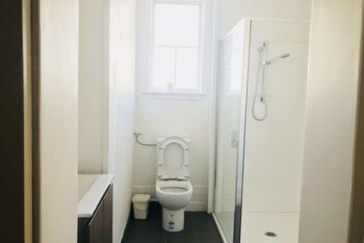 Room 2 of 23