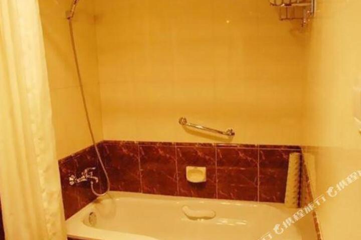 Photo of Wofo Villa Courtyard Hotel