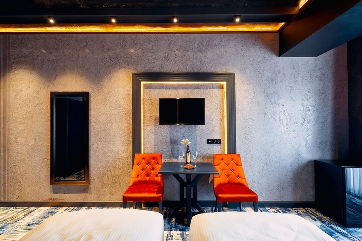 Room 89 of 199