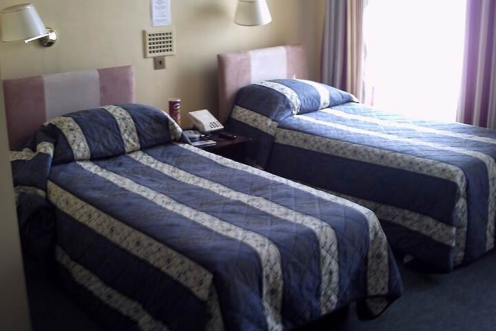Room 17 of 45
