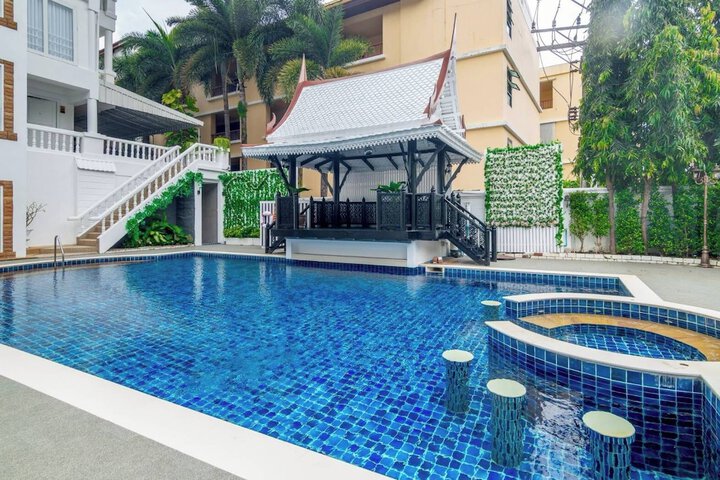 Hotel 163 of 171