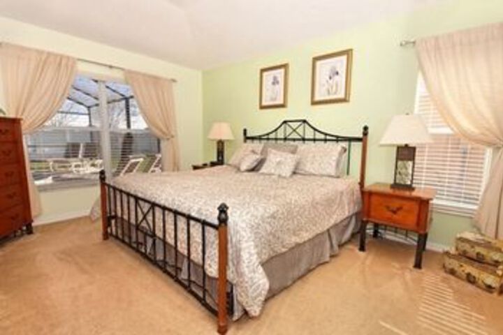 Room 7 of 20