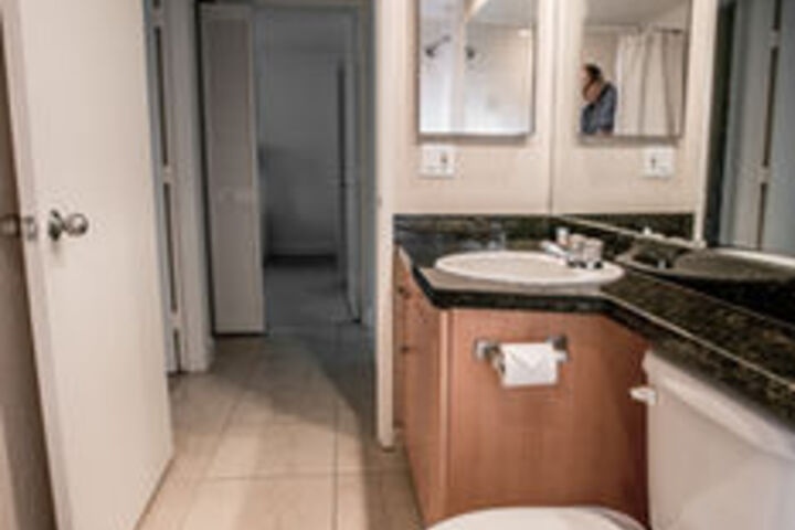 Room 25 of 129