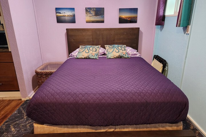 Room 106 of 222