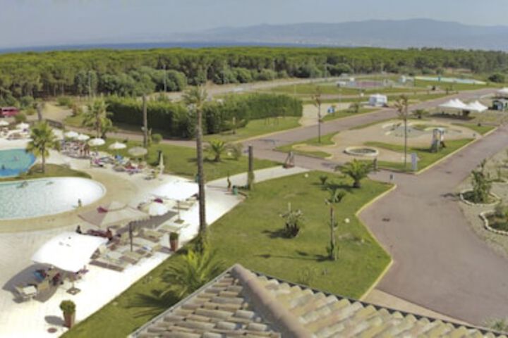 Hotel 64 of 64