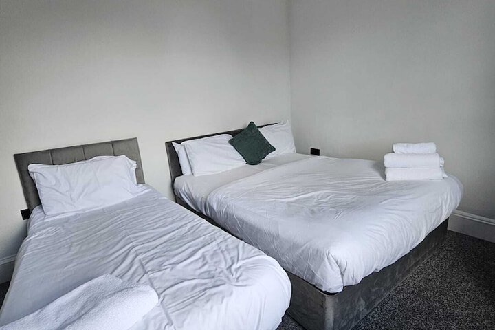 Room 7 of 38