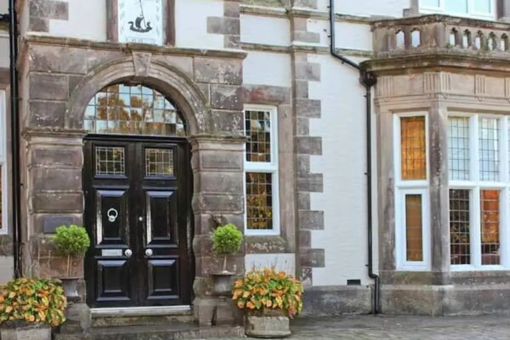 Tan Y Graig Hall