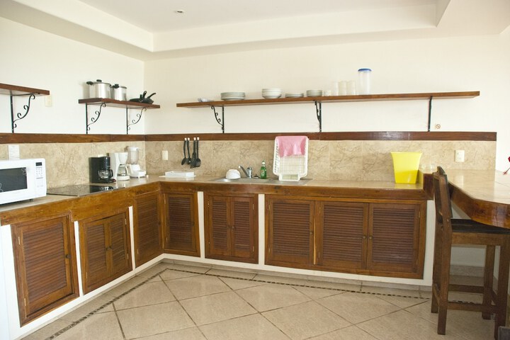 Room 9 of 73