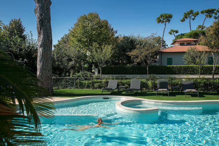 Pool 63 of 97