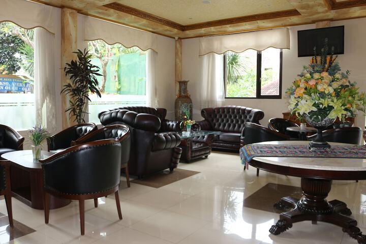 Hotel Interior 9 of 108