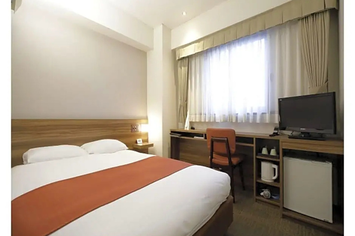 Room 4 of 21