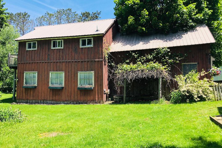 Hotel Exterior 39 of 42