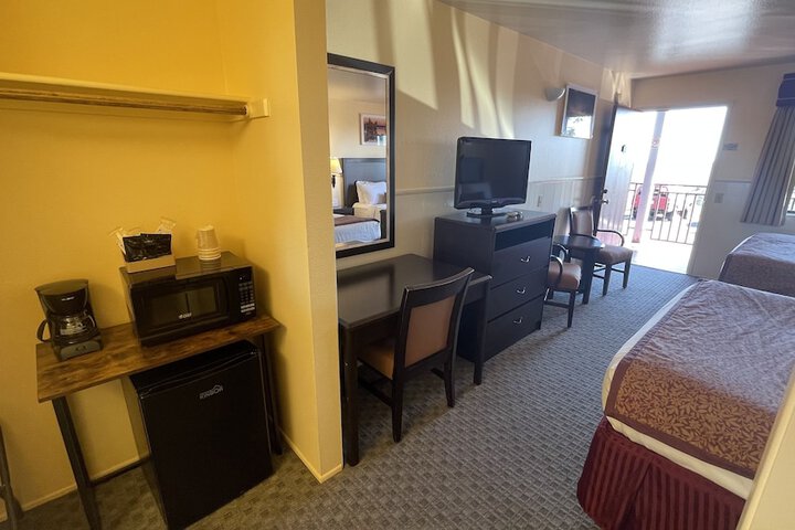 Room 14 of 95