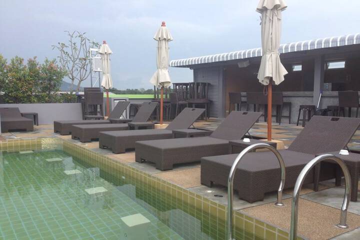 Hotel with Pool