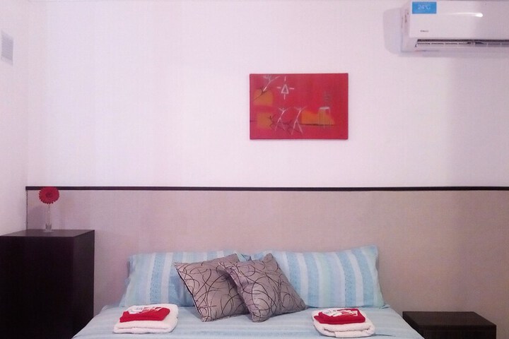 Room 7 of 26