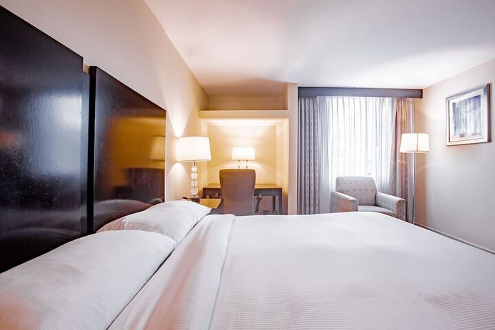 Room 3 of 16