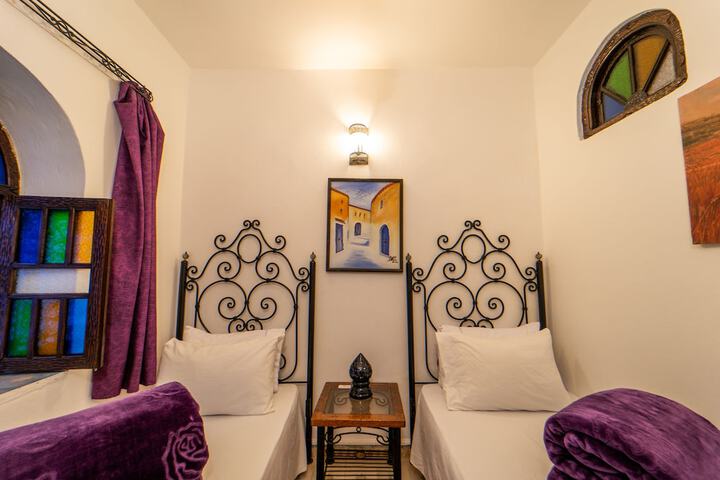 Room 7 of 24