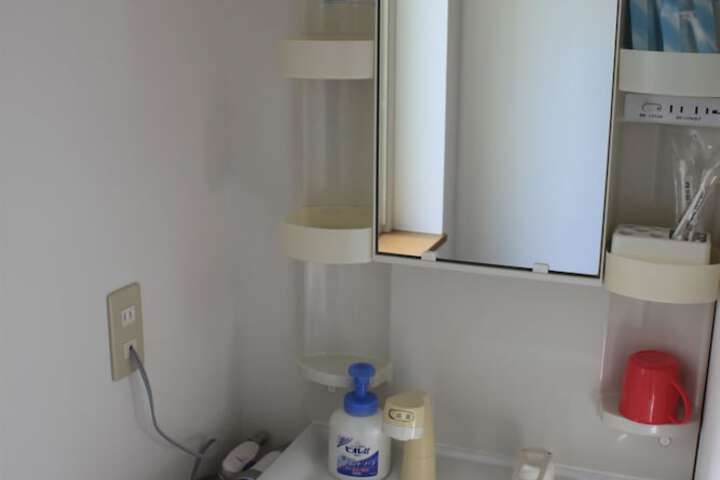 Room 12 of 60