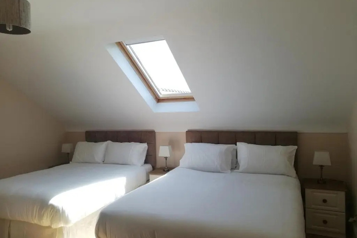 Room 2 of 13