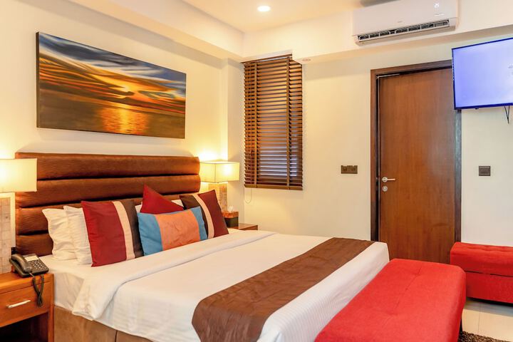 Room 20 of 77