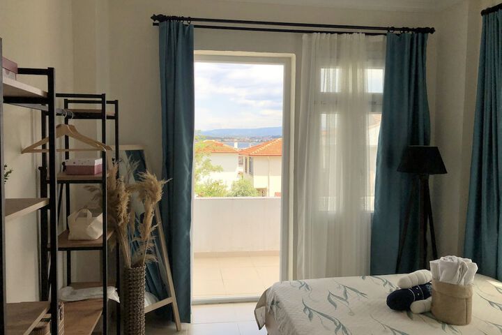 Room 4 of 67