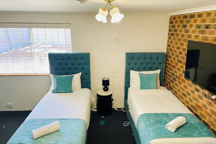 Room 45 of 111