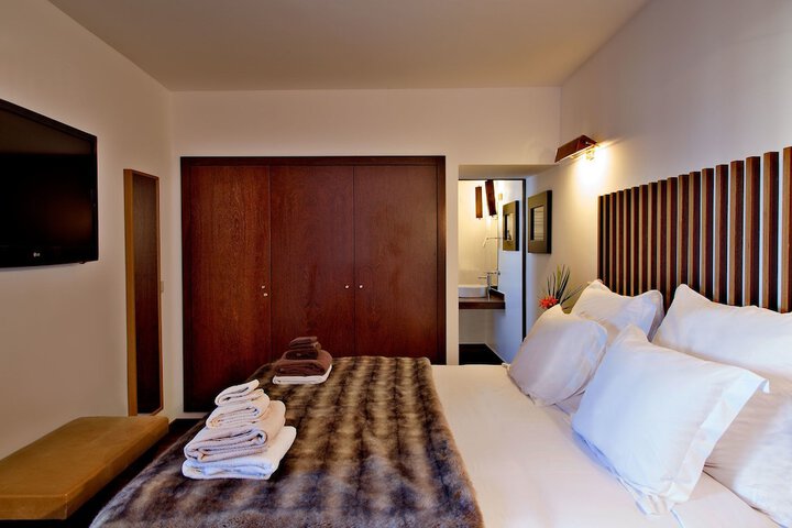 Room 12 of 125
