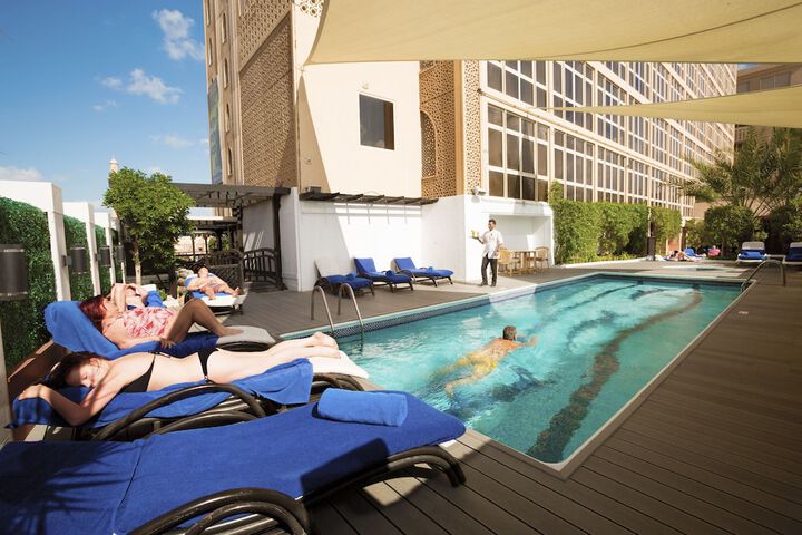 Hotel with Pool