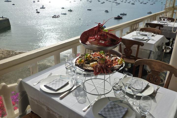 Dining Photos
