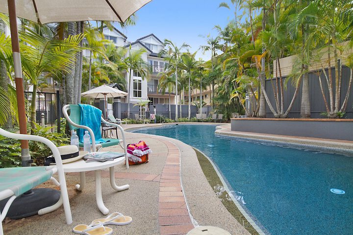 Pool 57 of 83