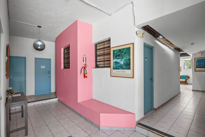 Room 20 of 37