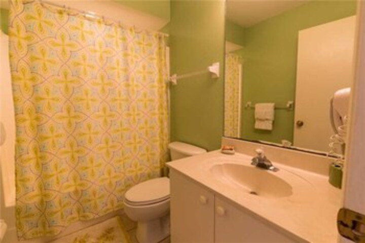 Room 8 of 46
