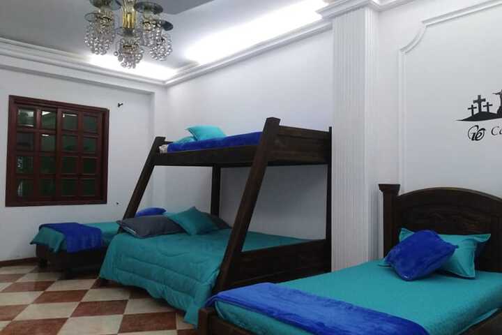 Room 12 of 39