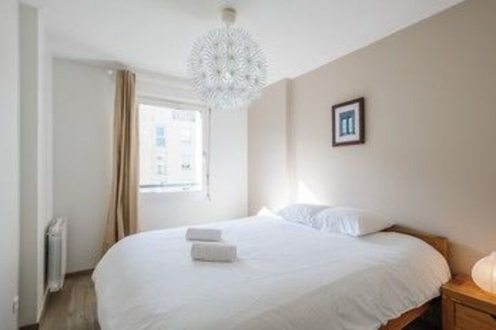 Room 9 of 20