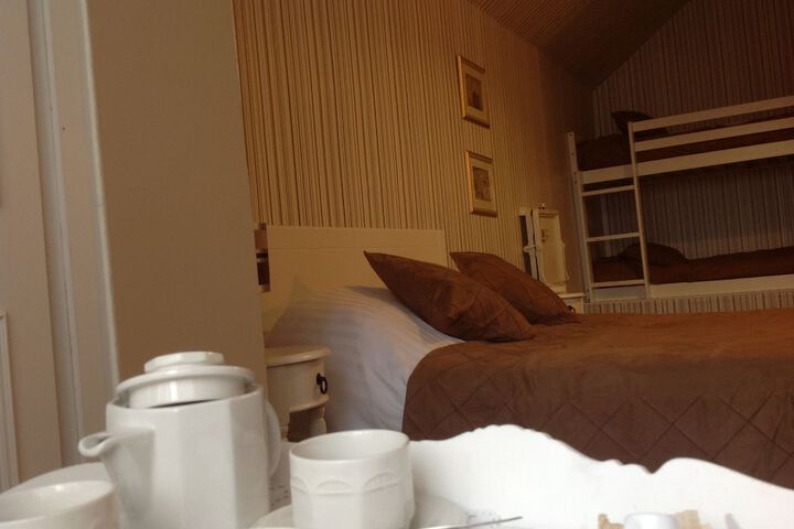 Room 13 of 29