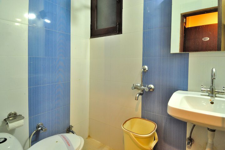 Bathroom Interior Photo