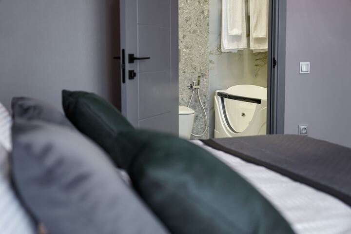 Room 49 of 209